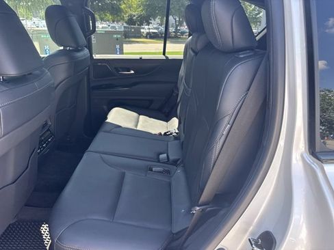 Used 2026 Lexus LX 700h Luxury w/ Appearance Package AWD/4WD image 18
