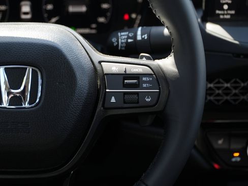 Used 2026 Honda Accord EX-L image 24