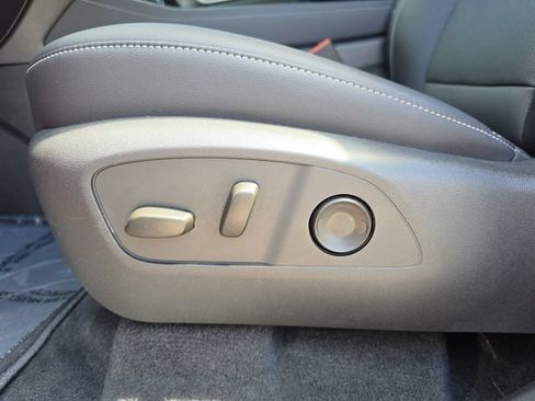 New 2026 Chevrolet Traverse LT w/ Enhanced Driving Package FWD image 23