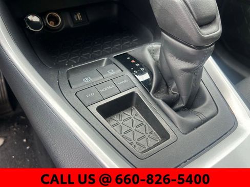 Used 2025 Toyota RAV4 XLE image 18