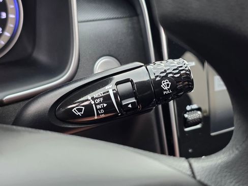 Certified 2024 Hyundai Santa Cruz SEL image 40