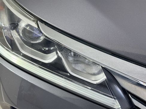 Used 2017 Honda Accord EX-L image 38
