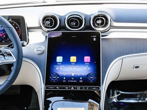 New 2025 Mercedes-Benz C 300 4MATIC Sedan image 11