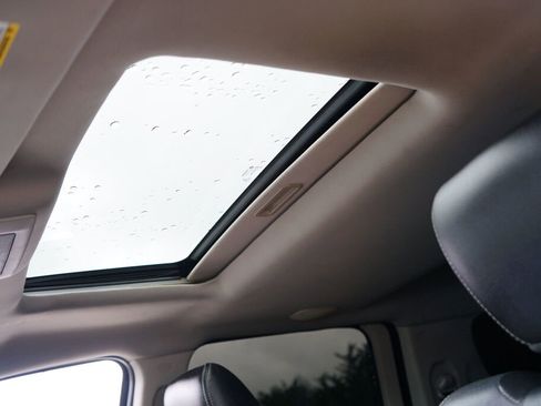 Used 2016 RAM 2500 Laramie w/ Sport Appearance Group image 13