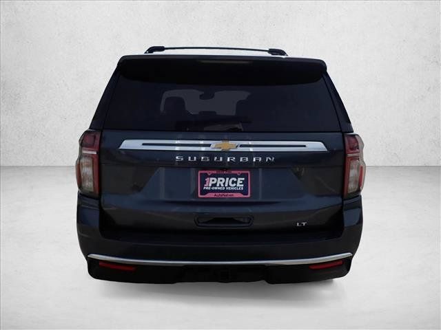 Used 2021 Chevrolet Suburban LT AWD/4WD image 3