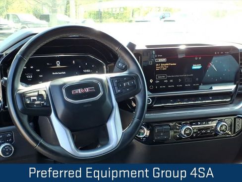 Certified 2025 GMC Sierra 1500 SLT image 2