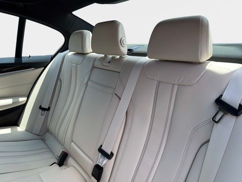 Used 2023 BMW 540i xDrive w/ Convenience Package AWD/4WD image 32