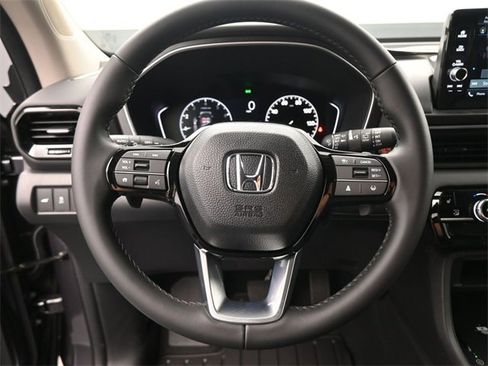 New 2025 Honda Pilot EX-L image 7
