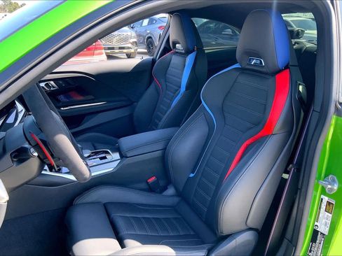 Used 2025 BMW M2 w/ Lighting Package image 6