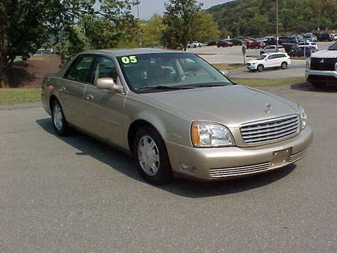 Used 2005 Cadillac De Ville image 27