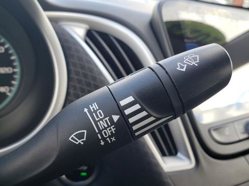 Used 2024 Chevrolet Malibu LT image 40