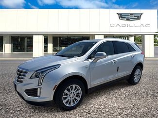 Used 2018 Cadillac XT5 FWD image 1