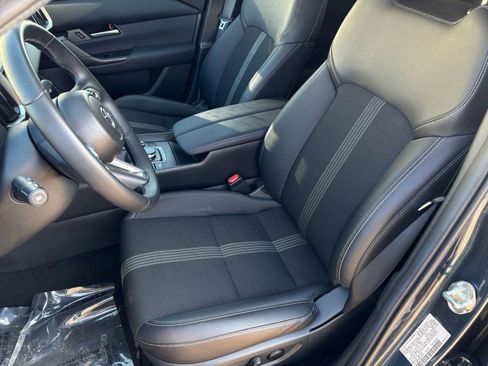 Used 2025 MAZDA CX-50 AWD 2.5 S w/ Premium Package image 39