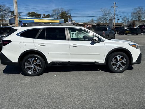 Used 2021 Subaru Outback Limited XT image 8