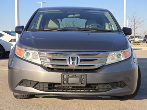 Used 2012 Honda Odyssey LX image 9