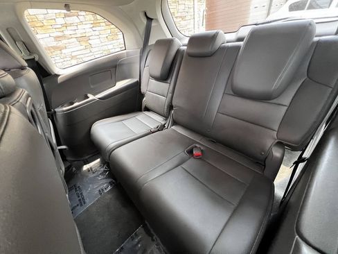 Used 2015 Honda Odyssey EX-L image 12