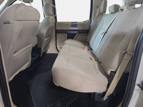 Used 2018 Ford F150 XLT w/ Equipment Group 302A Luxury RWD image 13
