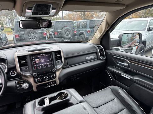 Used 2019 RAM 1500 Laramie image 33
