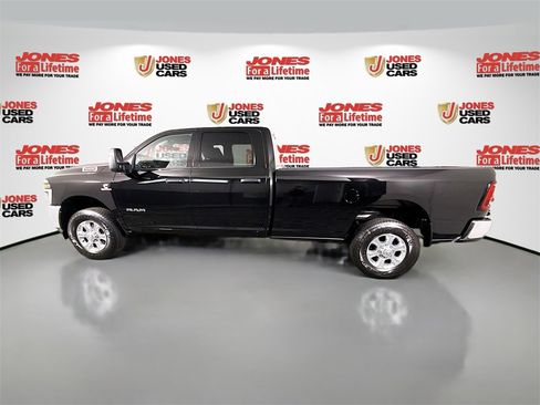 Used 2025 RAM 2500 Big Horn image 17