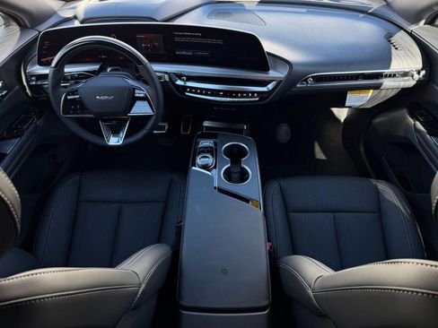 New 2026 Cadillac Lyriq V AWD/4WD image 13