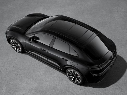 New 2026 Porsche Macan Turbo Electric image 10