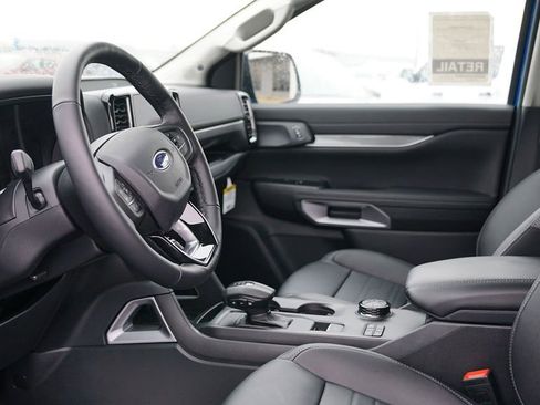 New 2024 Ford Ranger Lariat w/ Trailer Tow Package image 16