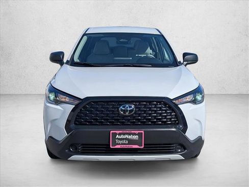 Certified 2024 Toyota Corolla Cross L FWD image 2