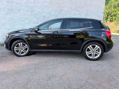 Used 2018 Mercedes-Benz GLA 250 image 18