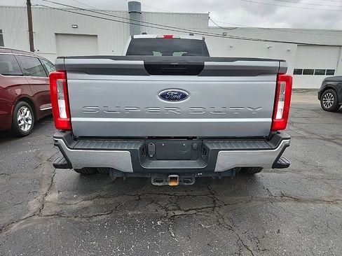 Used 2024 Ford F350 XLT image 6