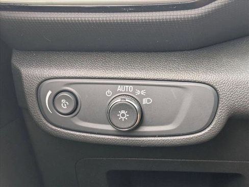 Used 2022 Chevrolet TrailBlazer LS image 14