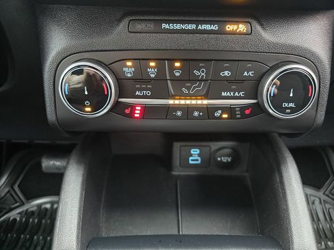 Used 2023 Ford Escape Active image 15