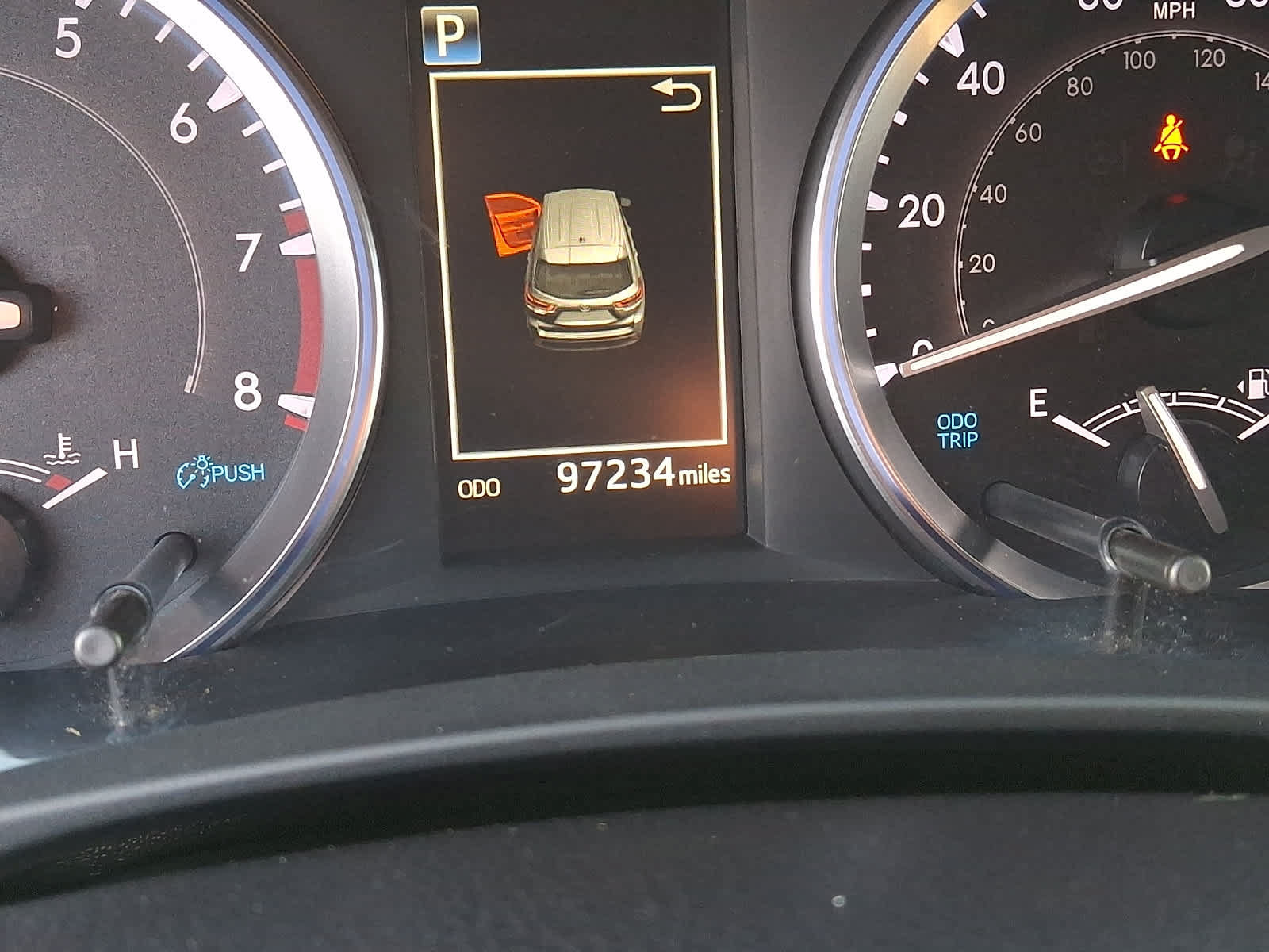 Used 2019 Toyota Highlander SE AWD/4WD image 25