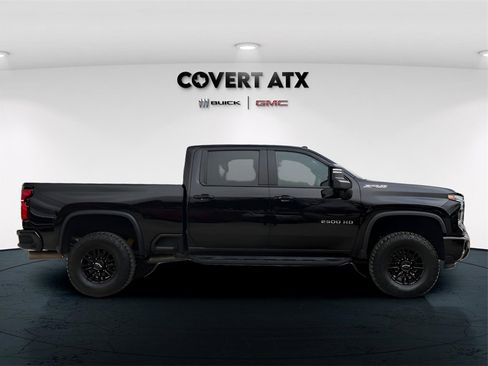 Certified 2025 Chevrolet Silverado 2500 ZR2 w/ Technology Package image 8