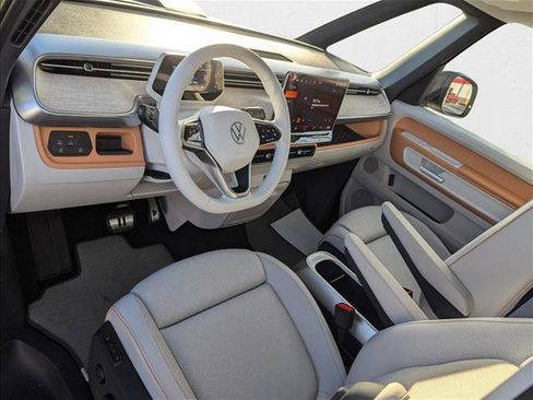 New 2025 Volkswagen ID. Buzz 1st Edition image 3