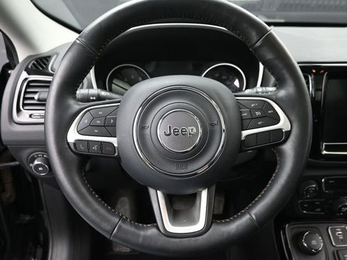 Used 2019 Jeep Compass Limited image 13