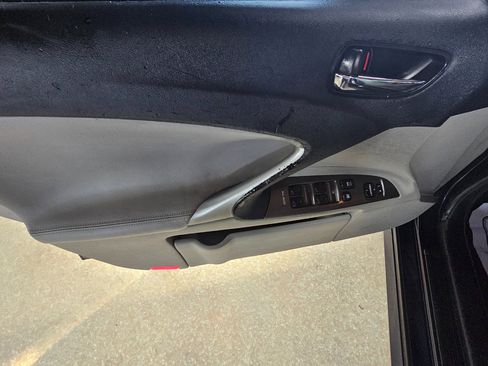 Used 2006 Lexus IS 250 4D Sedan image 24