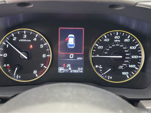 Used 2024 Subaru Crosstrek 2.5i Sport AWD/4WD image 17