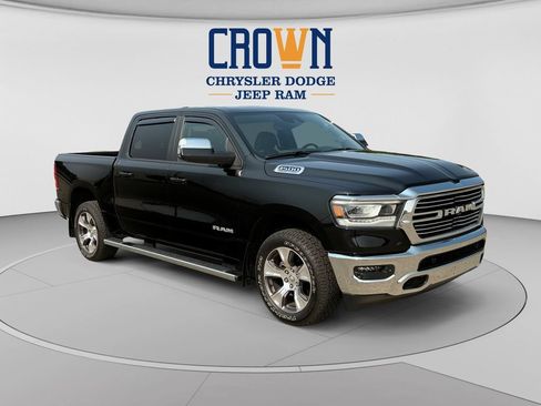 Used 2023 RAM 1500 Laramie AWD/4WD image 1