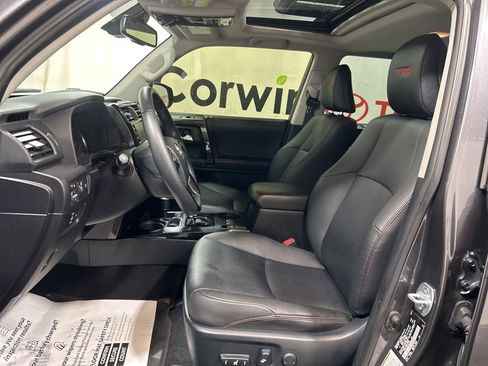 Used 2022 Toyota 4Runner TRD Off-Road Premium image 27