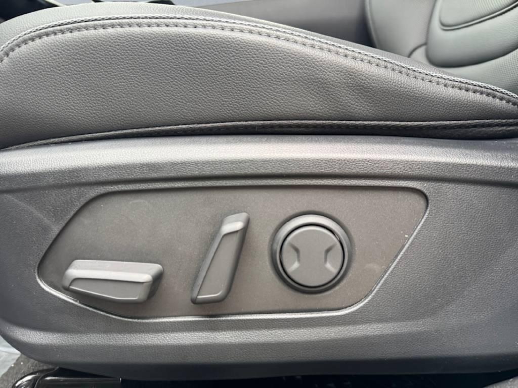 New 2026 Hyundai Tucson Limited AWD/4WD image 19