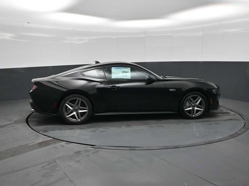 New 2025 Ford Mustang GT image 9