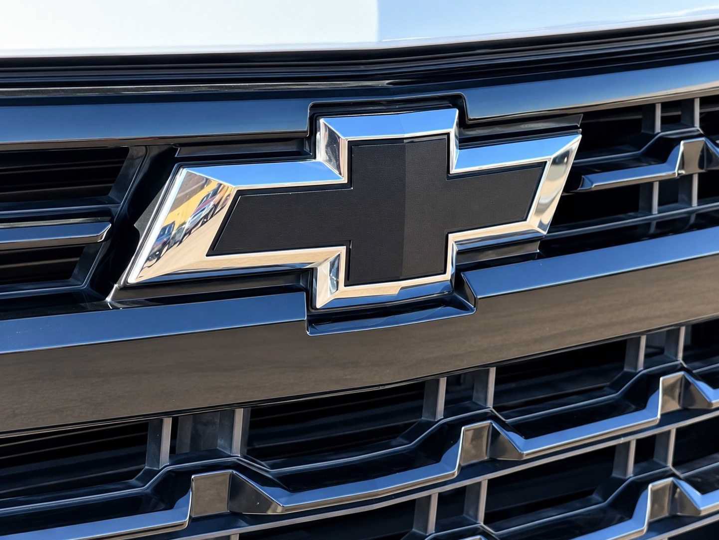 Used 2023 Chevrolet Silverado 1500 LT Trail Boss w/ Protection Package AWD/4WD image 15
