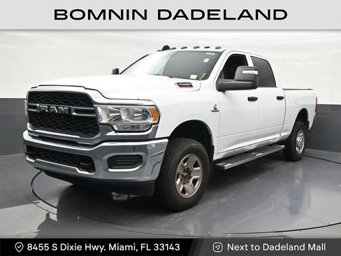 Used 2024 RAM 2500 Tradesman w/ Chrome Appearance Group AWD/4WD image 1