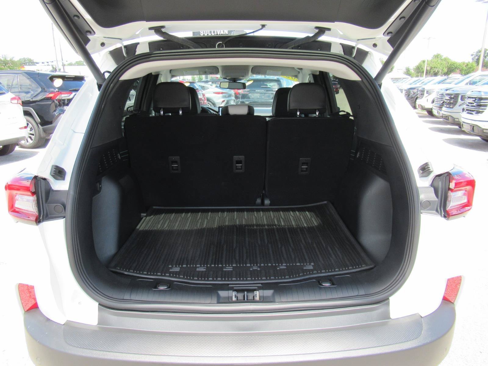 Used 2023 Ford Escape Platinum w/ Premium Technology Package AWD/4WD image 37