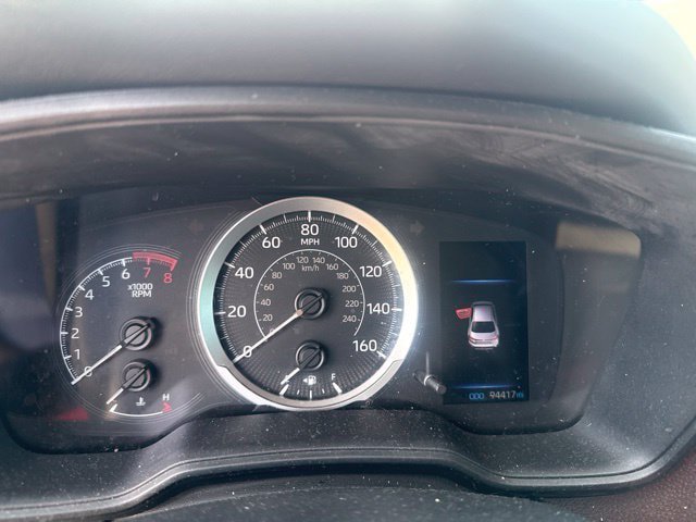 Used 2021 Toyota Corolla LE FWD image 8
