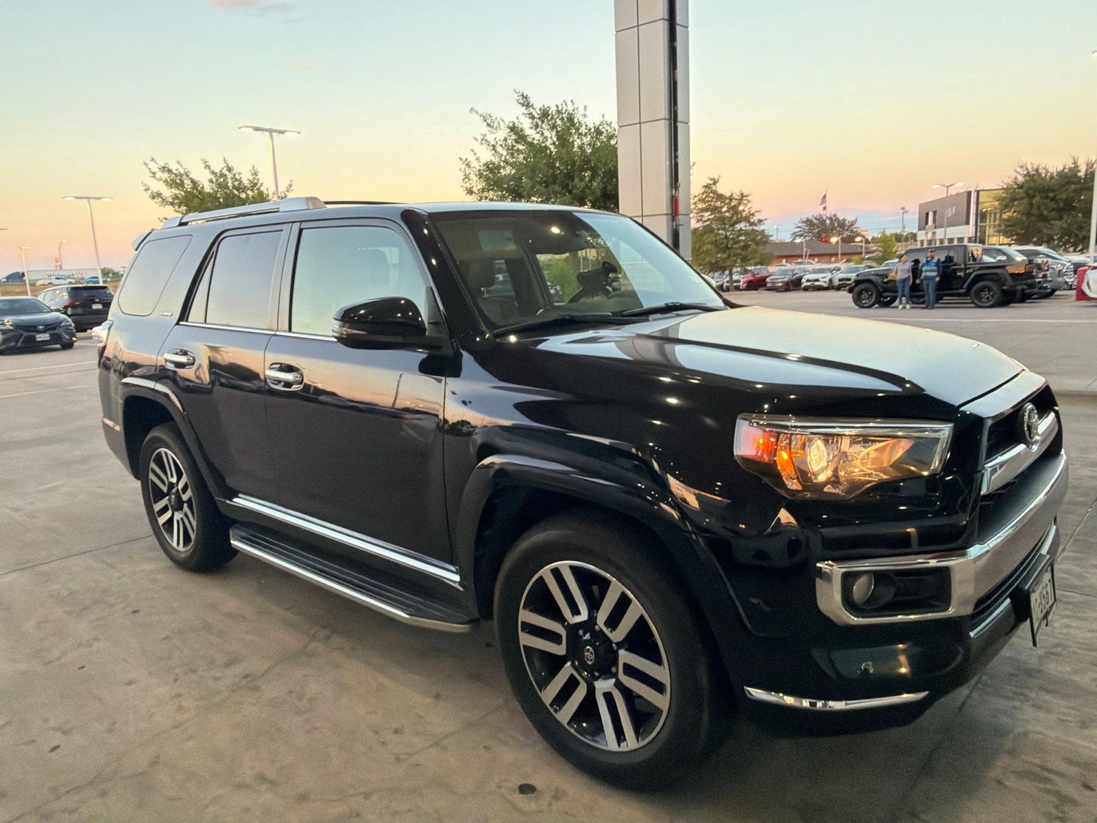 Used 2015 Toyota 4Runner Limited AWD/4WD image 26