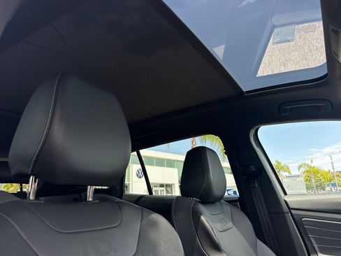 Used 2023 Volkswagen ID.4 Pro S RWD image 17