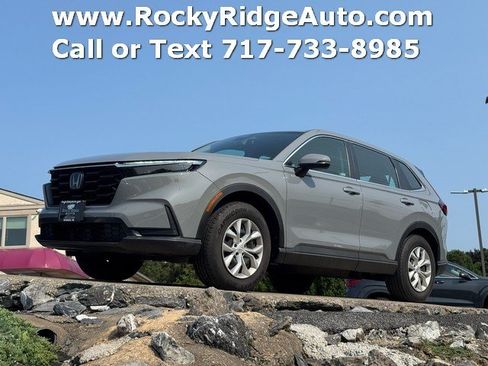 Used 2023 Honda CR-V LX image 1
