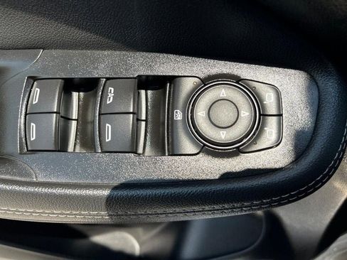 Used 2022 Buick Encore GX Preferred w/ Sport Touring Package image 14