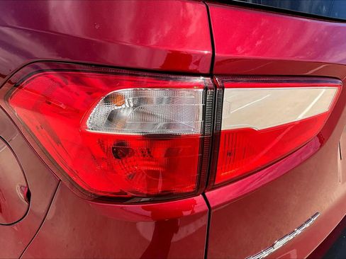 Used 2020 Ford EcoSport SE w/ SE Convenience Package FWD image 28